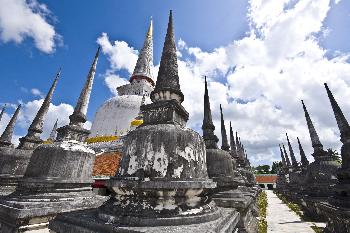 Wat Phra Mahathat - einer der bedeutensten Tempel - Bild 2