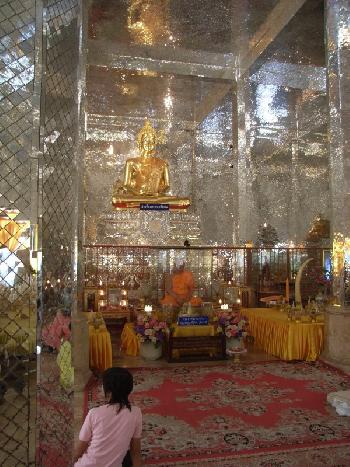 Wat Tha Sung Uthai Thani - Bild 6