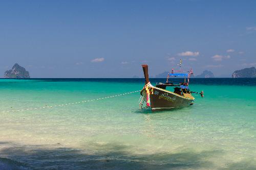 Die Schlieung des Besten Strandes der Welt  - Reisenews Thailand - Bild 1