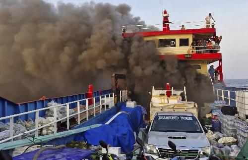 Feuerdrama auf See: Panik auf der Overnight-Fhre nahe Koh Tao - Reisenews Thailand - Bild 1