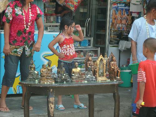 Keine Wasserschlachten zum Songkran Festival - Reisenews Thailand - Bild 3