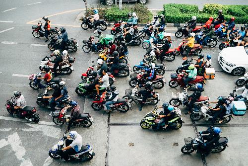 Nirgendwo gibt es mehr motorisierte Zweirder pro Haushalt - Reisenews Thailand - Bild 1