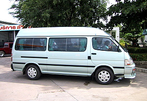 Minibus, Van von Bangkok nach Suvarnabhumi Airport - Tickets und Fahrplan