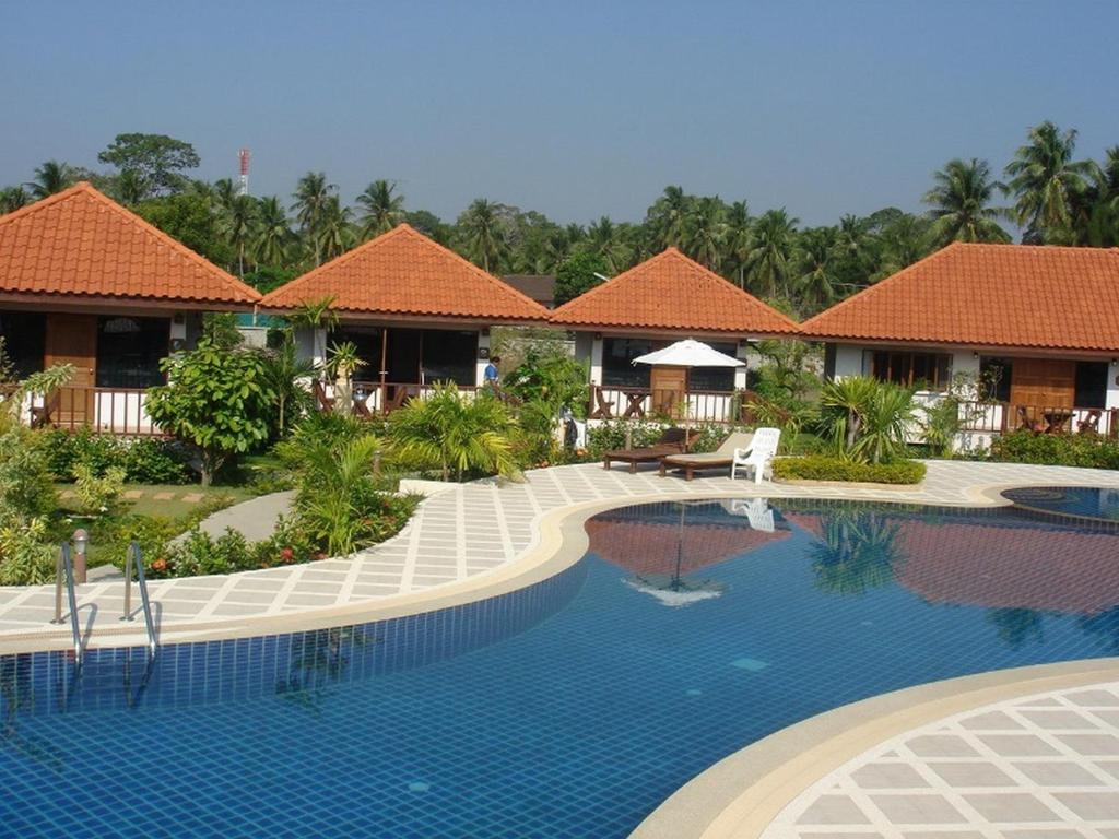 Sailom Resort Bangsaphan