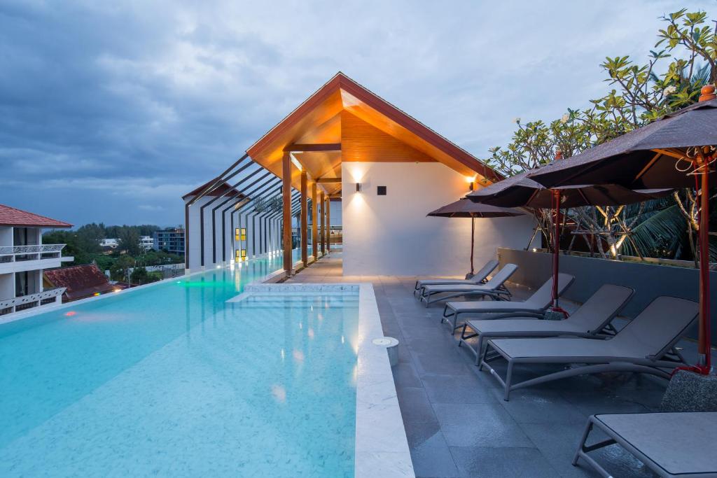 Palmyrah Surin Beach Residence