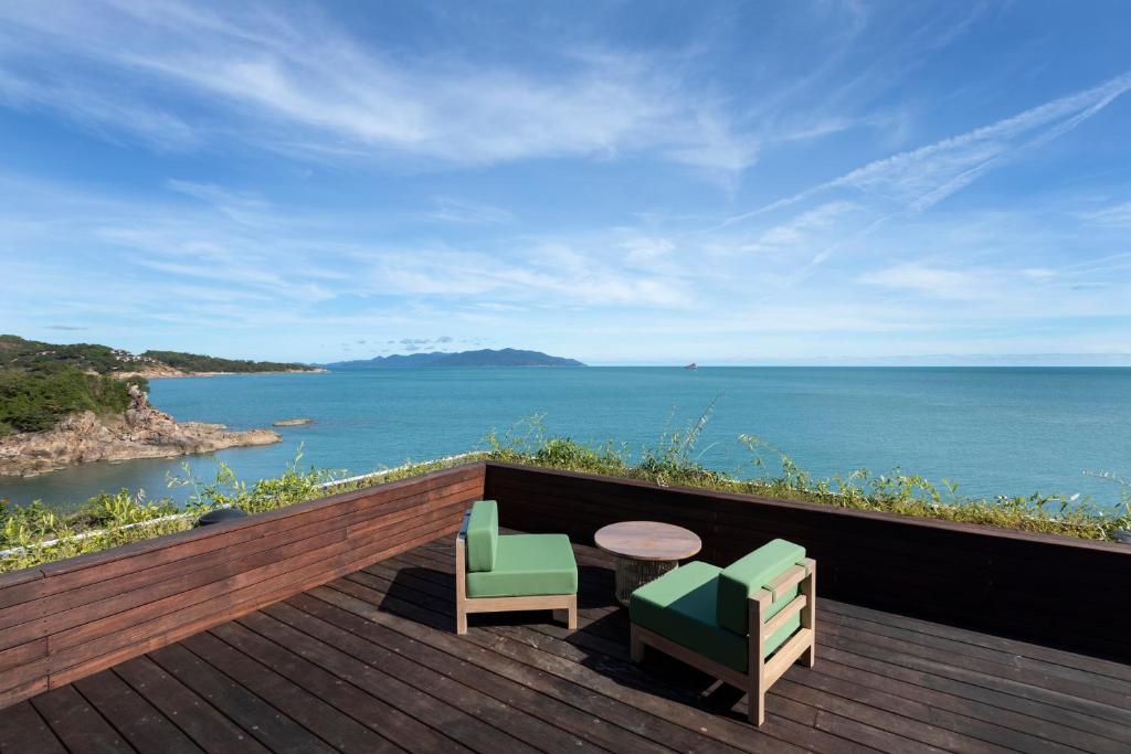 Cape Fahn Hotel Samui