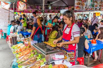 Album Chatuchak Weekend Market - Bild 17 - mit freundlicher Genehmigung von Depositphotos 