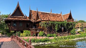 Ancient City in SamutPrakan - Bilder von Richard Barrow Part II - Bild 7 - mit freundlicher Genehmigung von Richard Barrow 