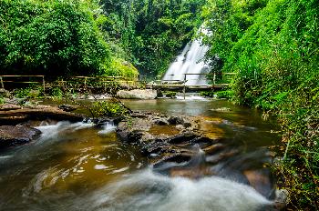 Baden in Chiang Mai - Bild 1 - mit freundlicher Genehmigung von Depositphotos 