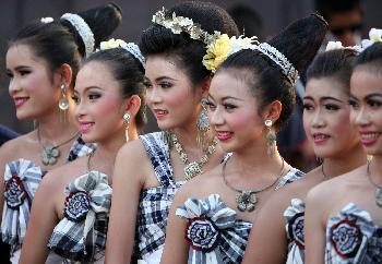 Bun Bang Fai Festivals - Bild 2