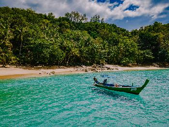 Banaba- oder Banana Rock Beach - Bild 3 - mit freundlicher Genehmigung von Depositphotos