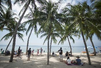 Bang Saen Beach - Bild 8 - mit freundlicher Genehmigung von Depositphotos 