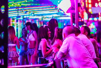 Bangkok Nightlife a GoGo - Bild 5 - mit freundlicher Genehmigung von Depositphotos 