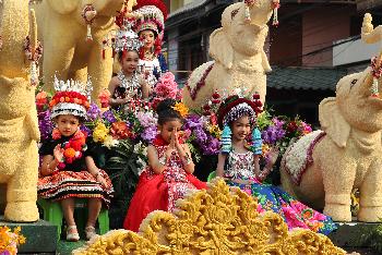 Bergstmme rund um Chiang Rai - Bild 1