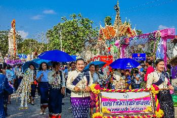 Bun Bang Fai Festivals - Bild 6