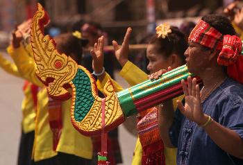 Bun Bang Fai Raketenfesivals in Yasothon, Kalasin und Roi Et - Bild 4