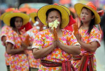 Bun Bang Fai Raketenfesivals in Yasothon, Kalasin und Roi Et - Bild 8