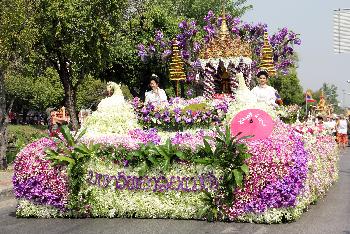 Chiang Mai Flower Festival - Bild 1 - mit freundlicher Genehmigung von Depositphotos