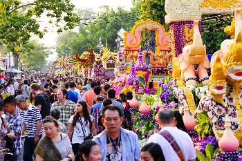 Chiang Mai Flower Festival - Bild 2 - mit freundlicher Genehmigung von Depositphotos