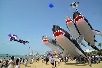 Drachenfestival: Pattaya Kite On The Beach - Bild 6 - mit freundlicher Genehmigung von  