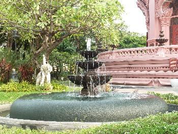 Zoom Erawan Museum Bangkok - Bild 2
