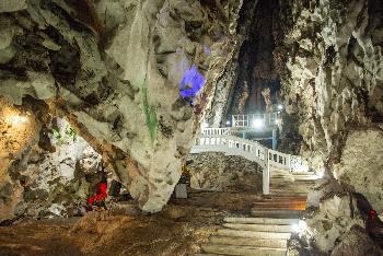 Höhlentempel Wat Tham Nam - Bild 3 - mit freundlicher Genehmigung von Depositphotos 