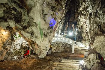 Hhlentempel Wat Tham Nam - Bild 3 - mit freundlicher Genehmigung von Depositphotos 