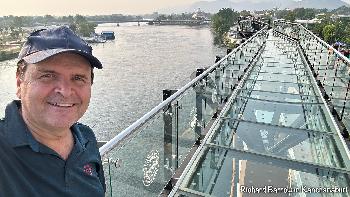 Kanchanaburi Skywalk by Richard Barrow - Bild 1 - mit freundlicher Genehmigung von Richard Barrow 