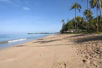 Khuk Khak Beach - Bild 1 - mit freundlicher Genehmigung von Depositphotos 