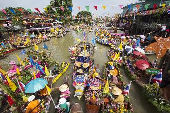 Lat Chado Festival Ayutthaya - Bild 1 - mit freundlicher Genehmigung von Depositphotos 