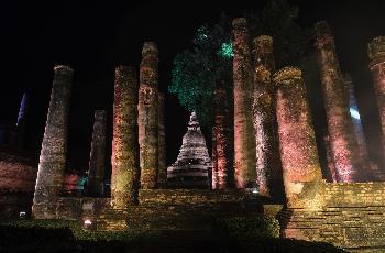 Light up the Night - Sukhothai - Bild 1 - mit freundlicher Genehmigung von  