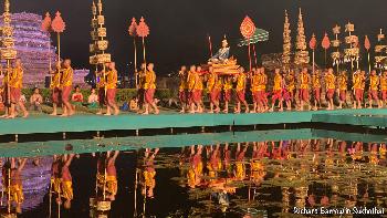 Loy Kratong in Phitsanulok - Bilder von Richard Barrow - Bild 3