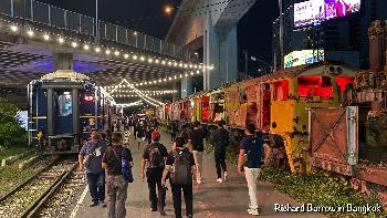 Makkasan Train Workshop - Pictures by Richard Barrow - Bild 14