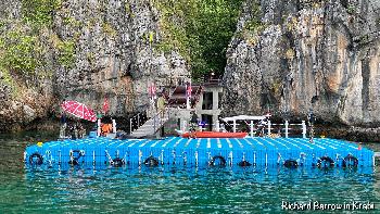 Maya Bay auf Koh Phiphi Lay - Bilder von Richard Barrow - Bild 5 - mit freundlicher Genehmigung von Richard Barrow 