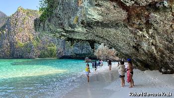 Maya Bay auf Koh Phiphi Lay - Bilder von Richard Barrow - Bild 1 - mit freundlicher Genehmigung von Richard Barrow 