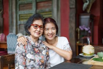 Muttertag in Thailand - Bild 1 - mit freundlicher Genehmigung von Depositphotos 