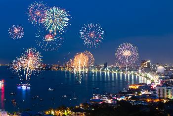 Pattaya Feuerwerksfestival - Bild 1 - mit freundlicher Genehmigung von  