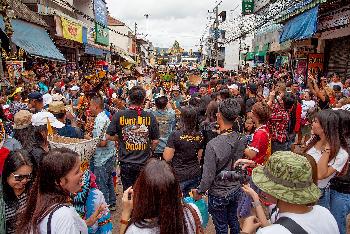 Phi Ta Khon Festival mit Bildern von Gerhard Veer - Bild 9 - mit freundlicher Genehmigung von Depositphotos 