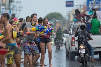 Phuket Songkran Festival - Bild 1 - mit freundlicher Genehmigung von Depositphotos 