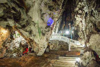 Ratchaburi mit dem KIHA 183 - Bild 1 - mit freundlicher Genehmigung von Richard Barrow 