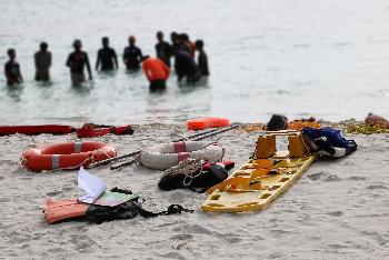 Rote Flaggen bedeuten tdliche Gefahr - Bild 2