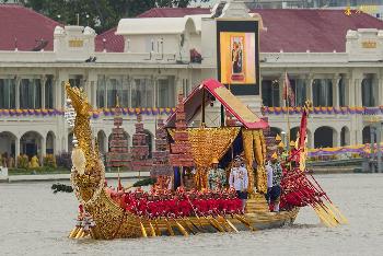 Royal Barge Procession by Royal Photografic - Bild 5 - mit freundlicher Genehmigung von Depositphotos