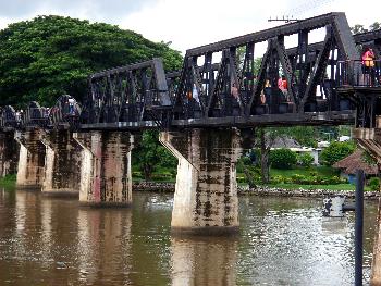 Royal Blossom Tour Kanchanaburi - Bild 1 - mit freundlicher Genehmigung von Richard Barrow 