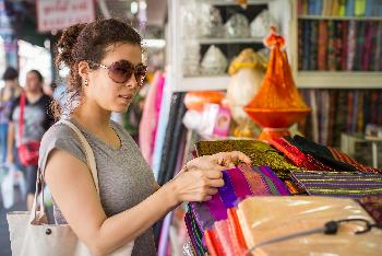 Shopping-Spass - Bild 1 - mit freundlicher Genehmigung von Depositphotos 