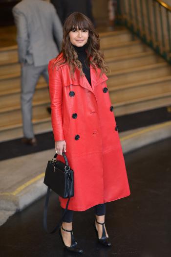 SIRIVANNAVARI Fashion - Bild 4