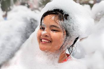 Songkran auf dem Land II - Bilder von Gerhard Veer - Bild 3 - mit freundlicher Genehmigung von Depositphotos 