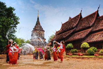 Songkran Festival Thailand - Bild 1 - mit freundlicher Genehmigung von Depositphotos 