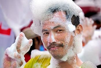 Songkran im Isaan - vllig ohne Touristen - Bilder von Gerhard Veer - Bild 5 - mit freundlicher Genehmigung von  