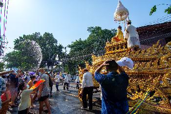 Songkran in Chiang Mai - Wasser Marsch - Bild 4