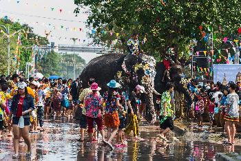 Songkran in Chiang Mai - Wasser Marsch - Bild 6